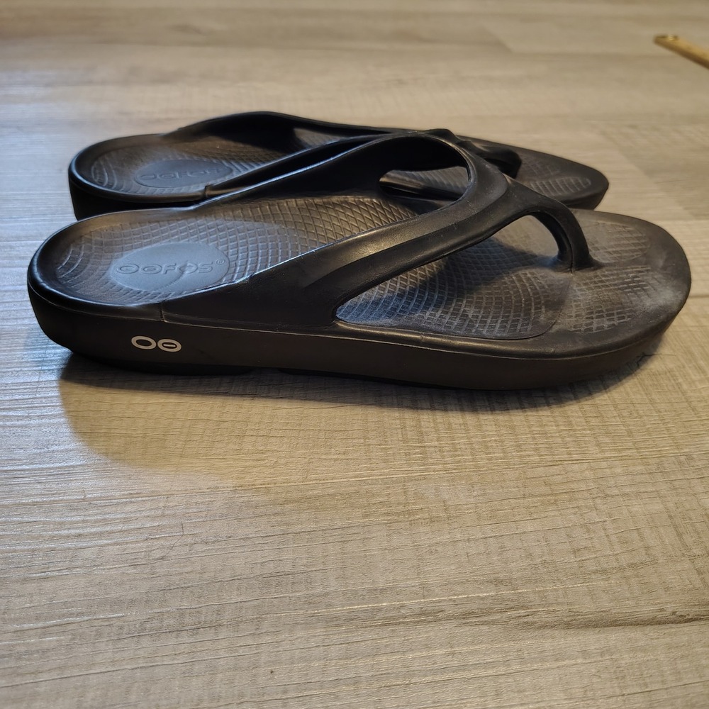 OOFOS OOriginal Black Recovery Sandals Womens 10 EU 41 Thong Flip Flops